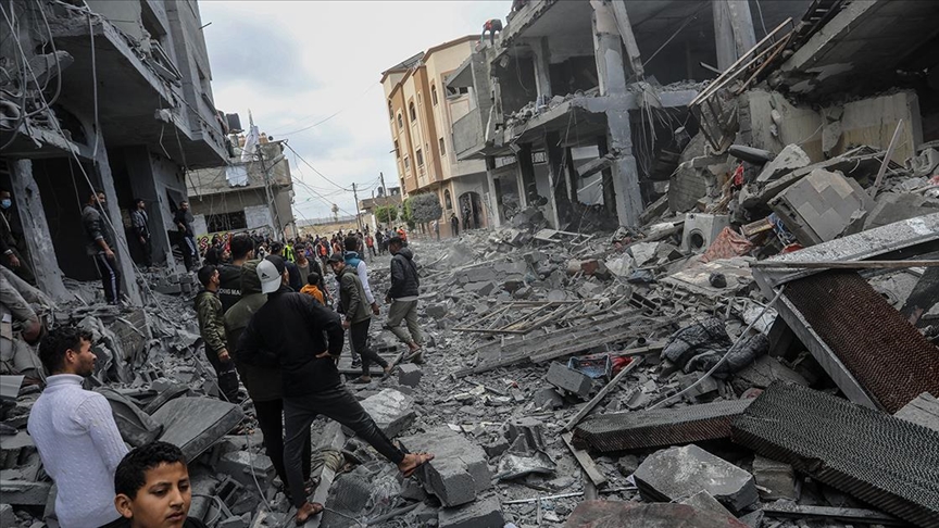 İsrail’in Gazze Şeridi’ne düzenlediği saldırılarda ölenlerin sayısı 13 bin 300 oldu