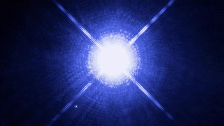 Ölü yıldız “Tazmanya Canavarı”nın hala uzaya mavi ışık parlamaları yaydığı tespit edildi
