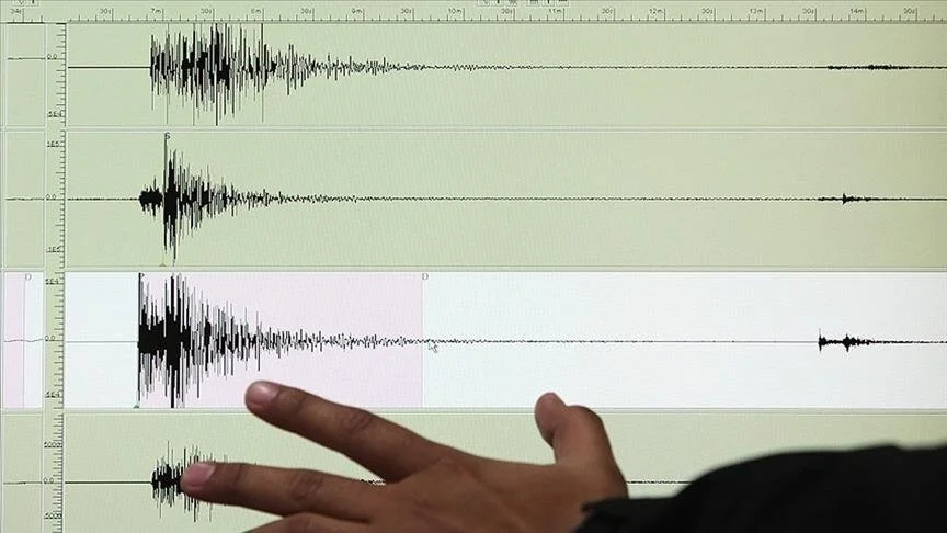 Papua Yeni Gine’de 6,5 büyüklüğünde deprem