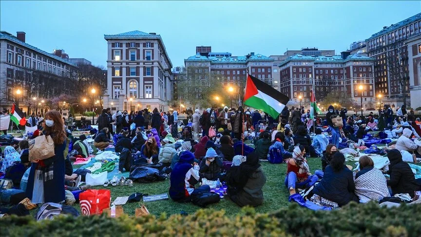 ABD’de Columbia Üniversitesi’nde Gazze için eylem yapan öğrenciler kampüste sabahladı